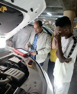 ورشة كهرباء السيارات